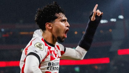 华体会官方网站入口-三月就大结局了？埃因霍温荷甲19分领跑，仅剩8轮最快本周夺冠！